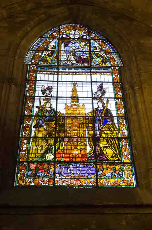 Sevilla 021 - catedral - vidriera.jpg